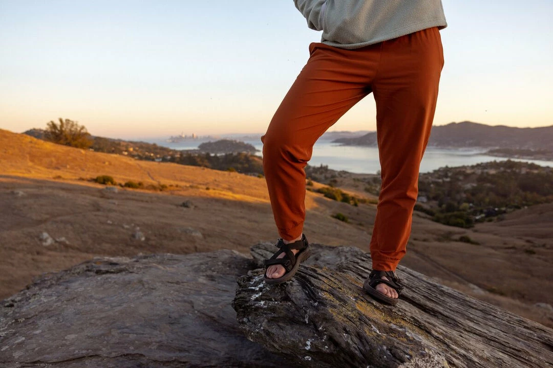 Cotopaxi Veza Adventure Jogger- Womens Hiking Bottoms 3 Cotopaxi Veza Adventure Jogger- Womens Hiking Bottoms