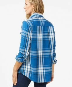 Outerknown Women's Blanket Shirt Home Page