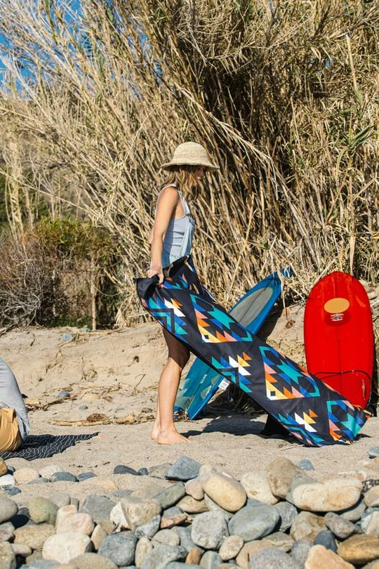 Nomadix Cascades Multi Festival Blanket 4 Nomadix Cascades Multi Festival Blanket