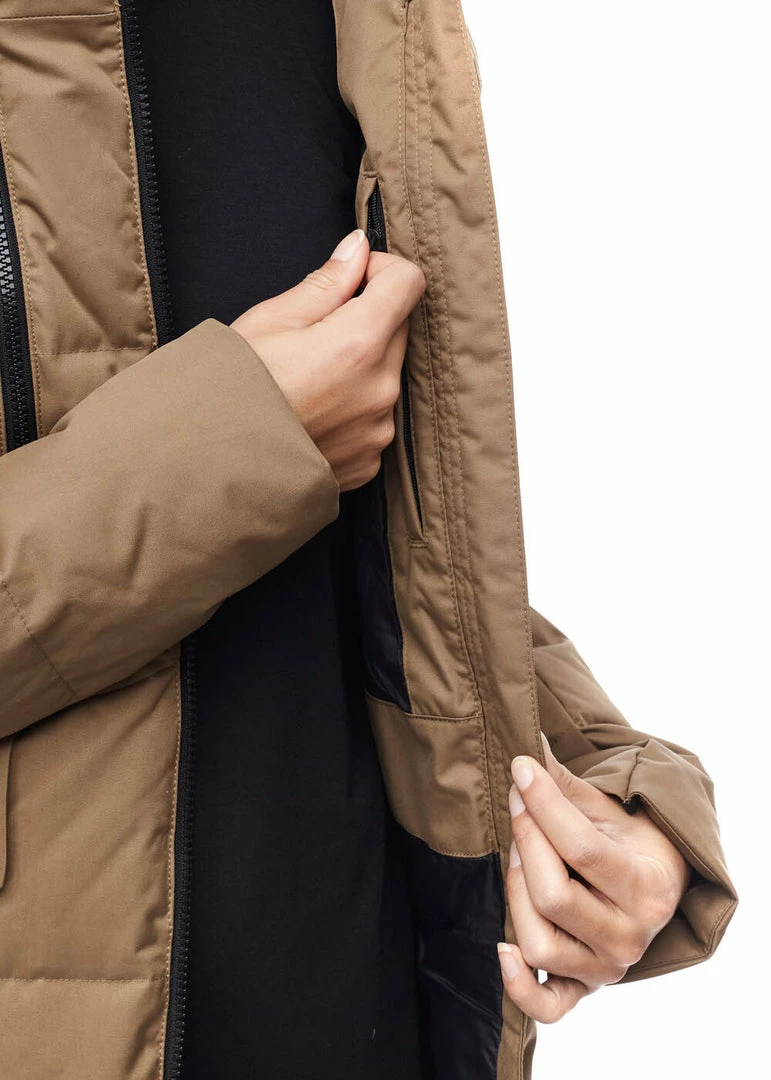 INDYEVA Home Page Ayaba Maco Down Coat 4 INDYEVA Home Page Ayaba Maco Down Coat