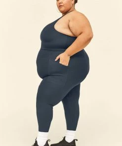 Girlfriend Collective Home Page High-Rise Pocket Legging - Midnight 6 Girlfriend Collective Home Page High-Rise Pocket Legging - Midnight