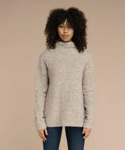 Sherpa Adventure Gear Yuden Pullover Sweater