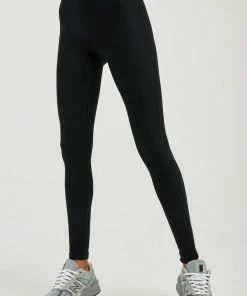 YEAR OF OURS Stretch Skater Legging Home Page