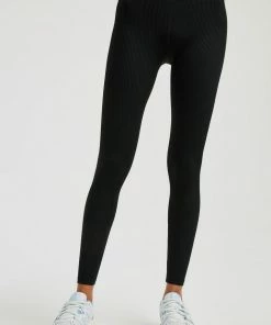 YEAR OF OURS Thermal Tahoe Legging
