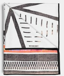 Vagabond-goods Sancho Microfiber Yoga Towel Camping Gear