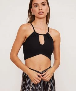 Wolven Zephyr Keyhole Top 7 Wolven Zephyr Keyhole Top